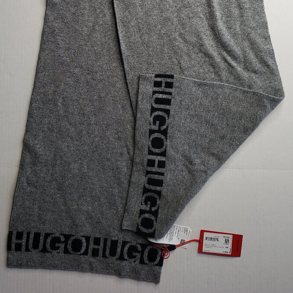 New Hugo Boss Men's Scarf - MSRP $125